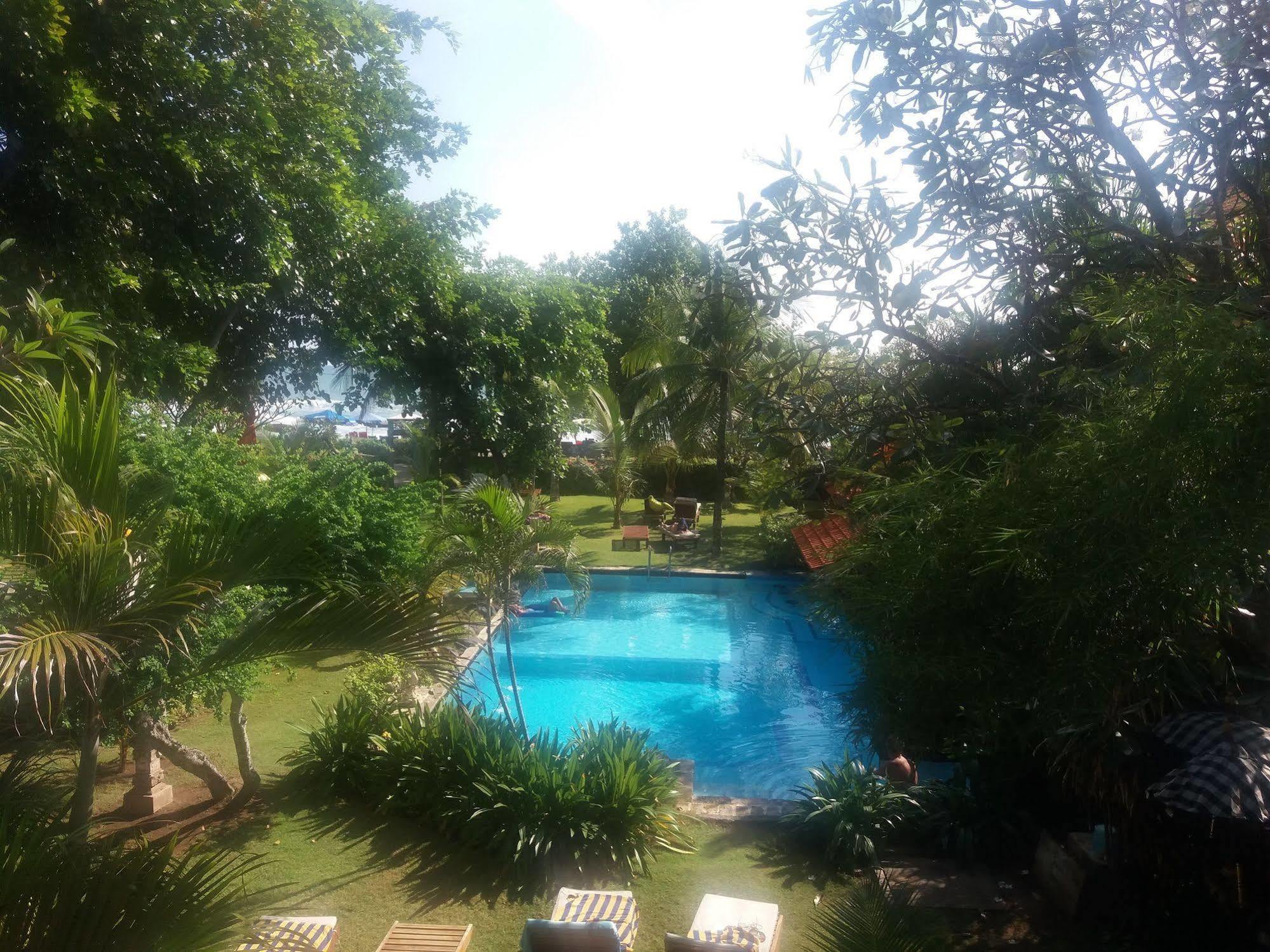 The Sari Beach Legian Εξωτερικό φωτογραφία