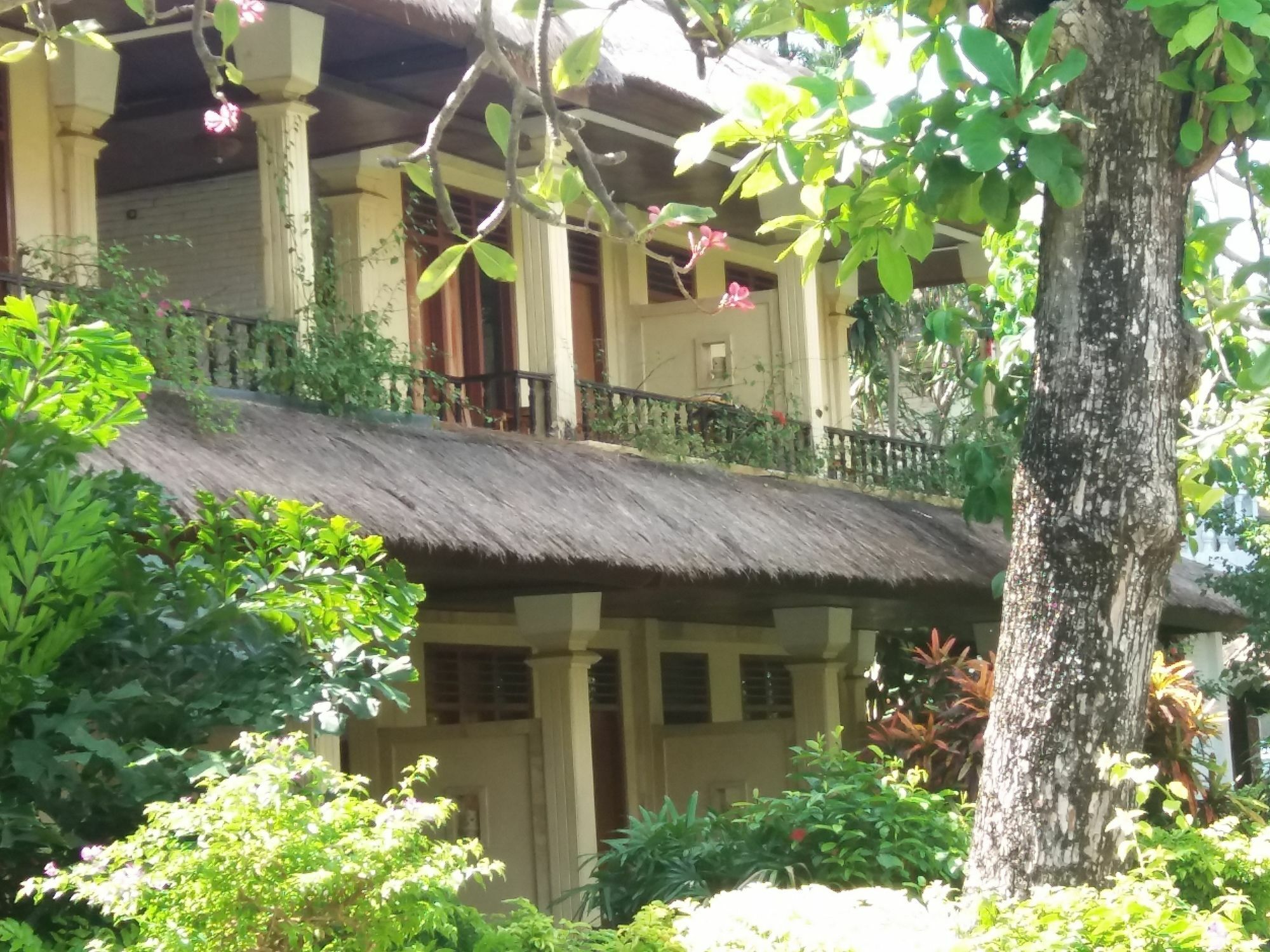 The Sari Beach Legian Εξωτερικό φωτογραφία